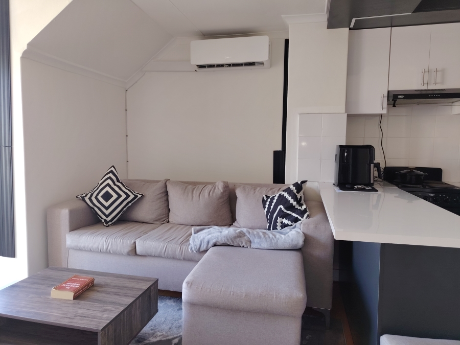 To Let 1 Bedroom Property for Rent in Whispering Pines Western Cape